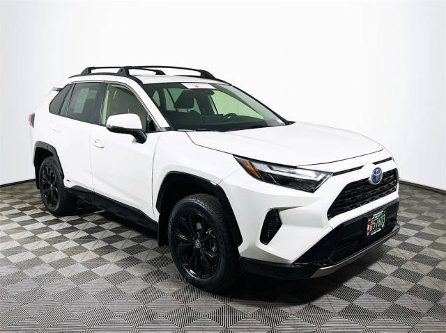 2022 Toyota RAV4 Hybrid SE AWD photo