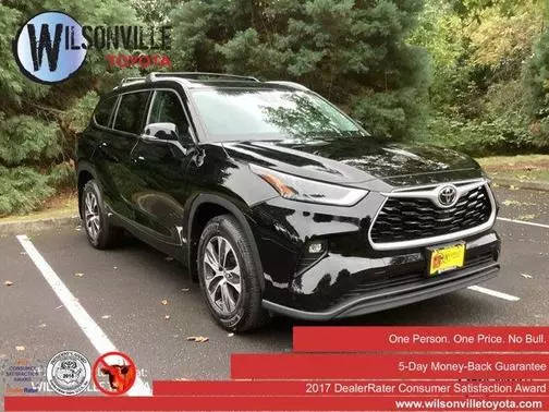 2022 Toyota Highlander XLE AWD photo