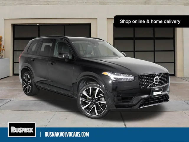 2023 Volvo XC90 Recharge Plus Dark Theme AWD photo