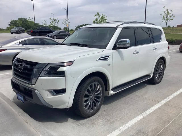 2022 Nissan Armada Platinum 4WD photo