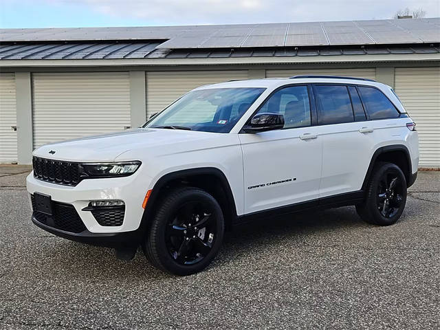 2023 Jeep Grand Cherokee Limited 4WD photo