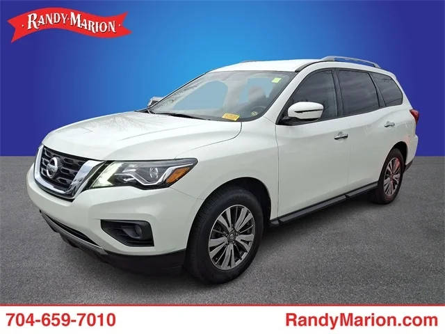 2020 Nissan Pathfinder SV 4WD photo
