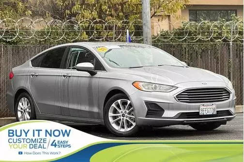 2020 Ford Fusion SE FWD photo