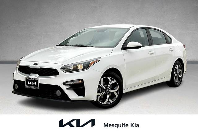 2021 Kia Forte LXS FWD photo