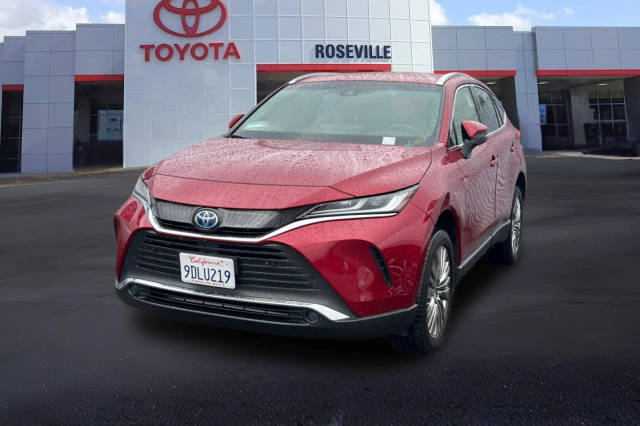 2022 Toyota Venza XLE AWD photo