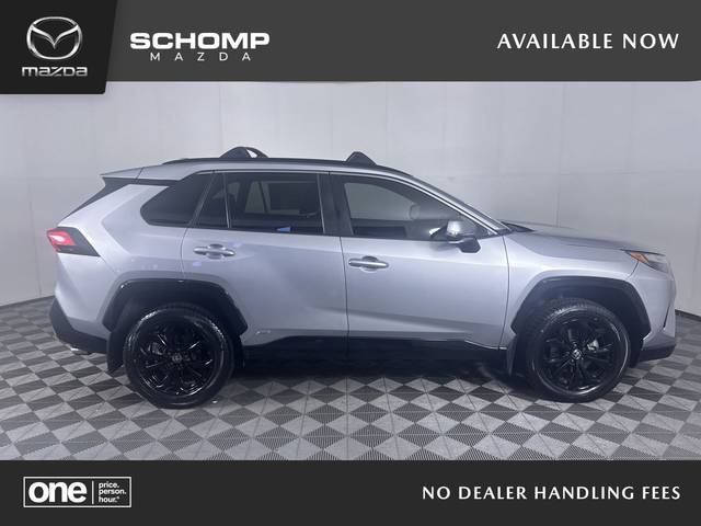2022 Toyota RAV4 Hybrid SE AWD photo