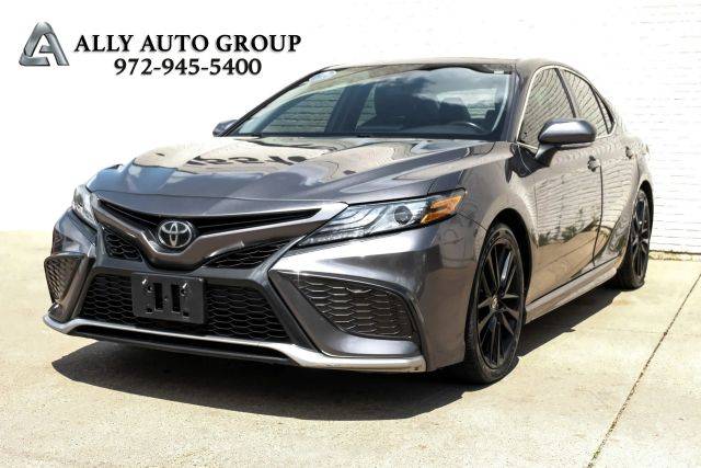 2021 Toyota Camry XSE FWD photo