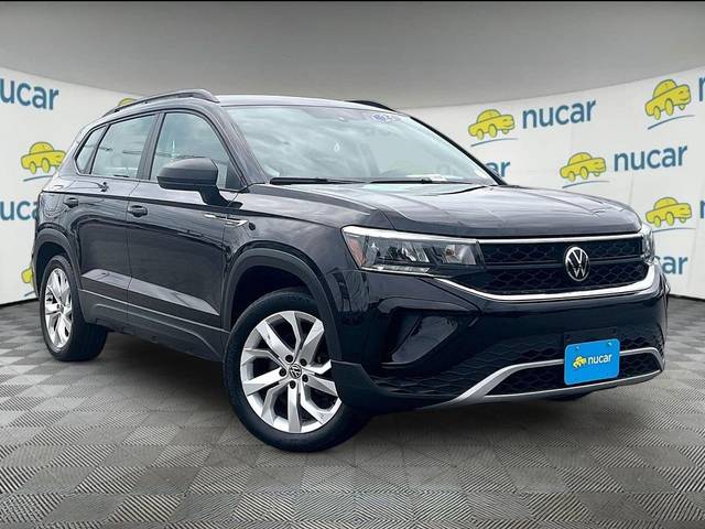 2023 Volkswagen Taos S AWD photo