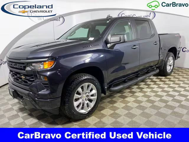 2022 Chevrolet Silverado 1500 Custom 4WD photo