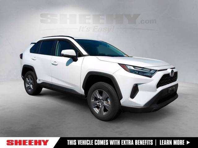 2022 Toyota RAV4 Hybrid XLE AWD photo