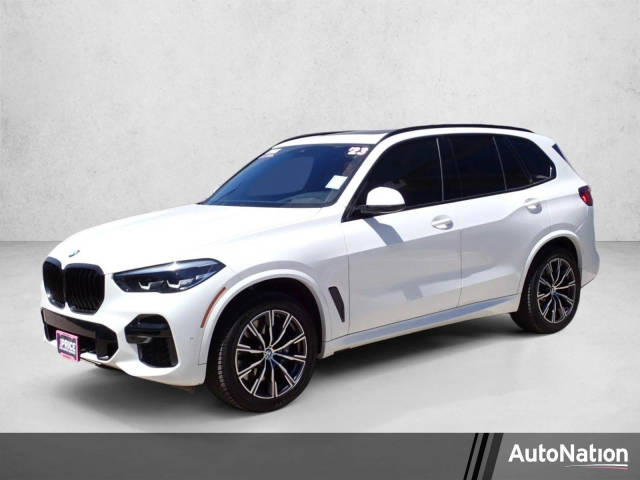 2023 BMW X5 M50i AWD photo