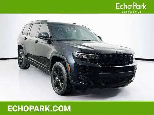 2023 Jeep Grand Cherokee L Altitude 4WD photo