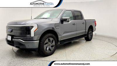 2022 Ford F-150 Lightning LARIAT AWD photo