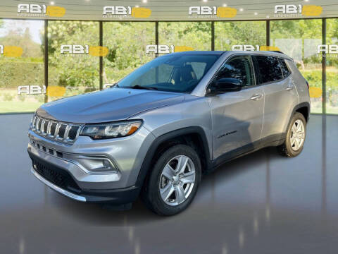 2022 Jeep Compass Latitude FWD photo