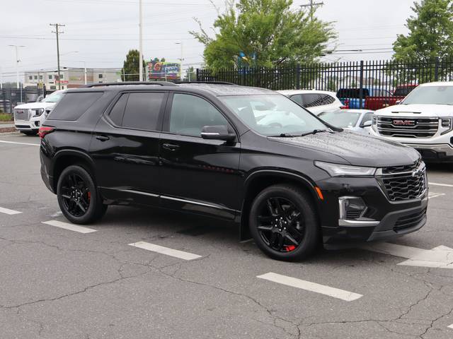 2023 Chevrolet Traverse Premier FWD photo
