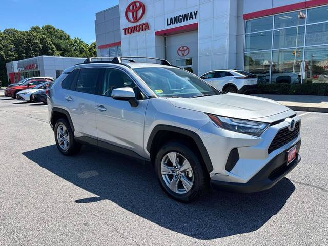 2022 Toyota RAV4 Hybrid XLE AWD photo