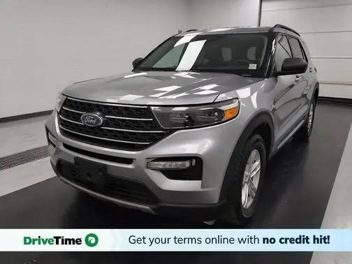 2022 Ford Explorer XLT 4WD photo