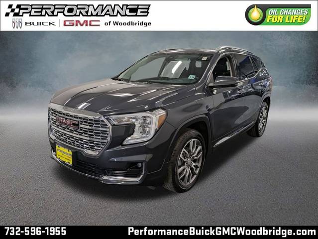 2022 GMC Terrain Denali AWD photo