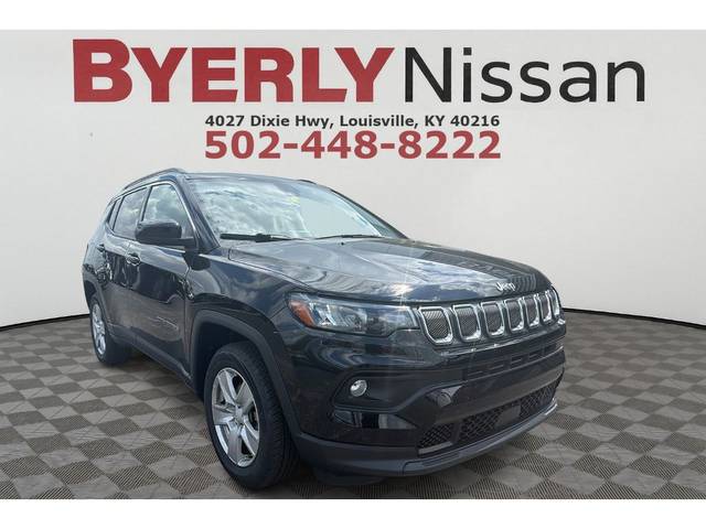 2022 Jeep Compass Latitude 4WD photo