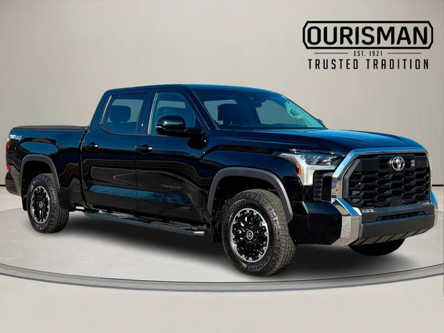 2022 Toyota Tundra SR5 4WD photo