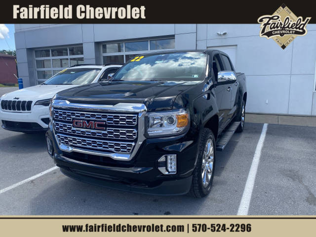 2022 GMC Canyon 4WD Denali 4WD photo