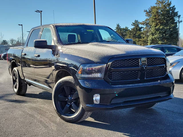 2015 Ram 1500 Express 4WD photo