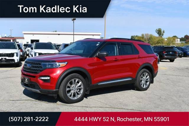 2022 Ford Explorer XLT 4WD photo