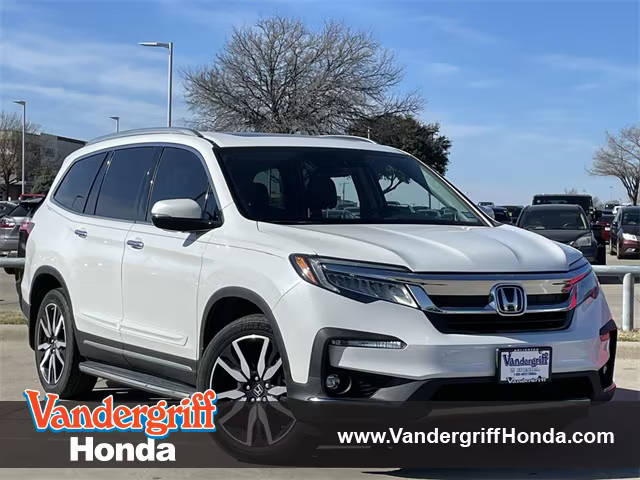 2022 Honda Pilot Touring 7-Passenger AWD photo