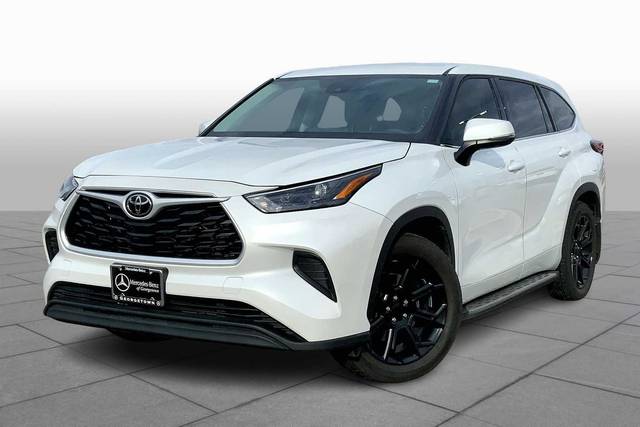 2022 Toyota Highlander L FWD photo