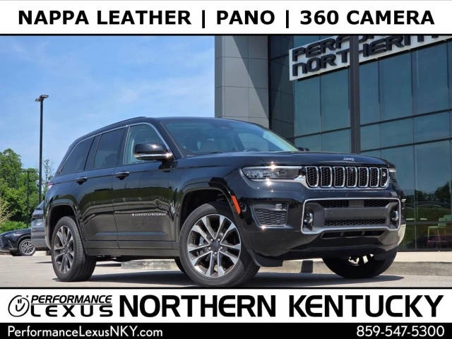 2023 Jeep Grand Cherokee Overland 4WD photo