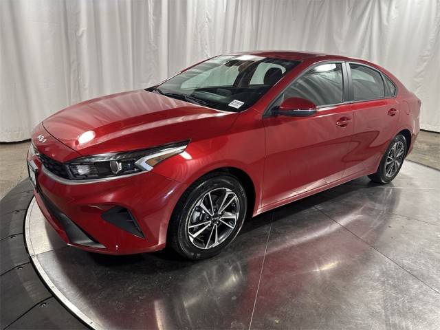 2023 Kia Forte LXS FWD photo