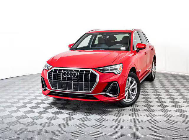 2023 Audi Q3 S line Premium AWD photo