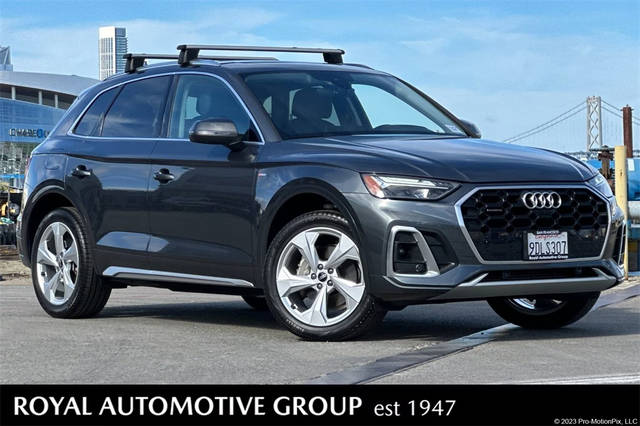 2023 Audi Q5 S line Premium Plus AWD photo