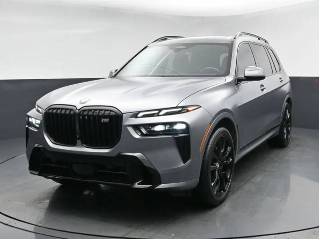 2023 BMW X7 xDrive40i AWD photo