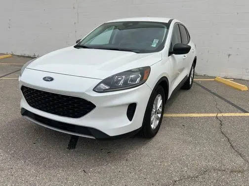 2022 Ford Escape SE FWD photo