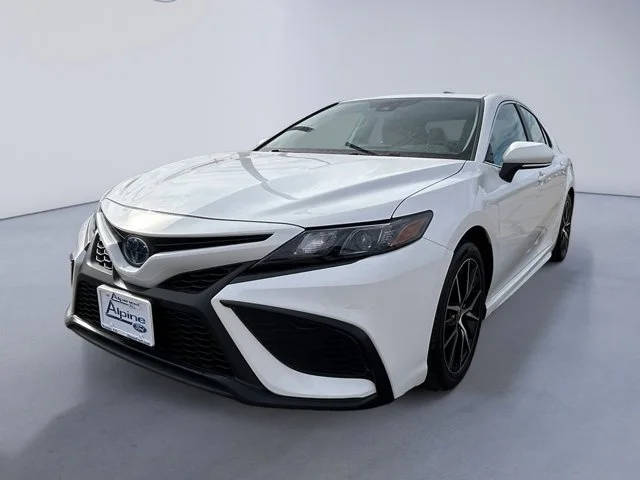 2023 Toyota Camry Hybrid SE FWD photo