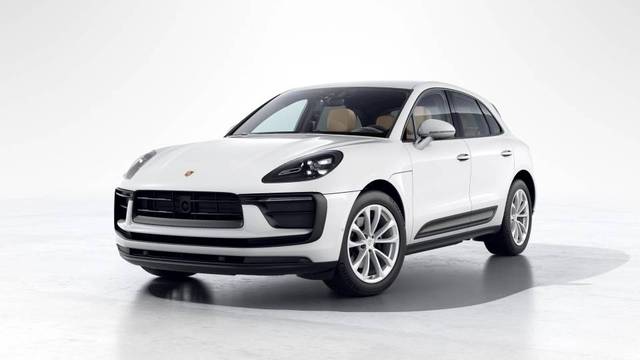 2023 Porsche Macan  AWD photo