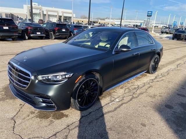 2022 Mercedes-Benz S-Class S 580 AWD photo