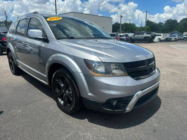 2020 Dodge Journey Crossroad FWD photo