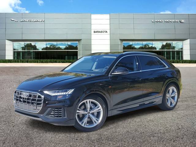 2023 Audi Q8 Prestige AWD photo