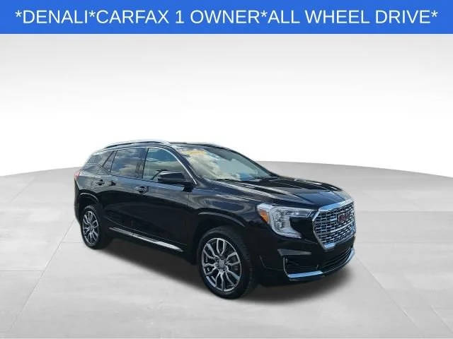 2023 GMC Terrain Denali AWD photo