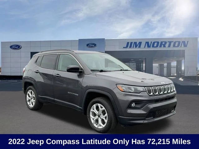 2022 Jeep Compass Latitude 4WD photo