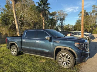 2022 GMC Sierra 1500 Denali 4WD photo