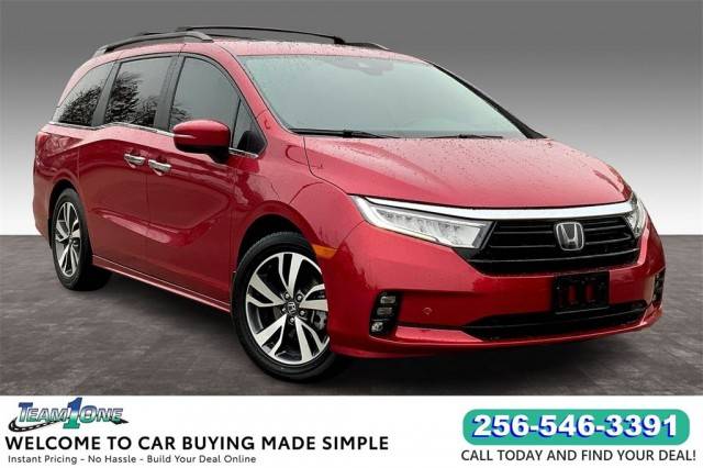 2023 Honda Odyssey Touring FWD photo