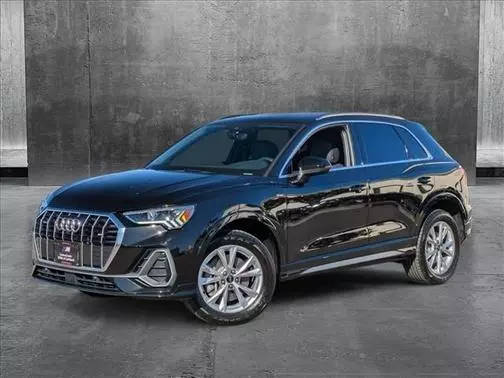 2023 Audi Q3 S line Premium Plus AWD photo