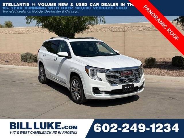 2022 GMC Terrain Denali AWD photo