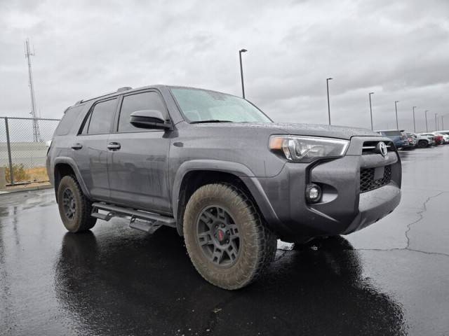 2023 Toyota 4Runner SR5 4WD photo