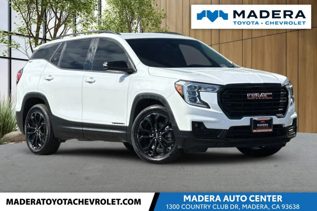 2022 GMC Terrain SLT FWD photo