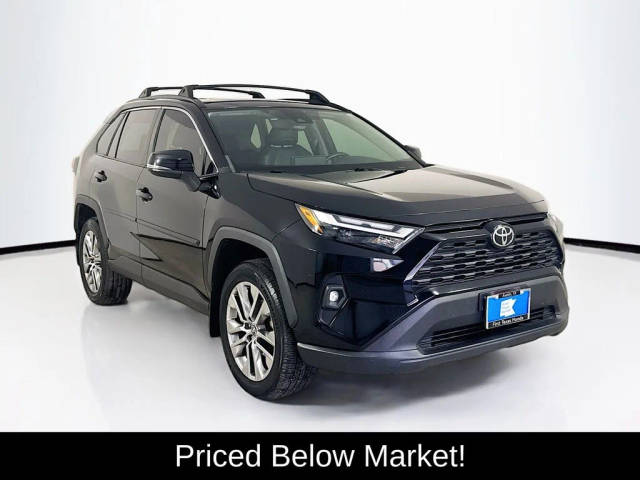 2022 Toyota RAV4 XLE Premium FWD photo