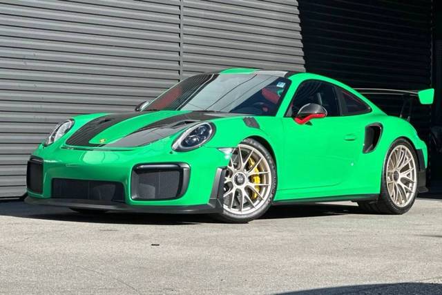 2018 Porsche 911 GT2 GT2 RS RWD photo